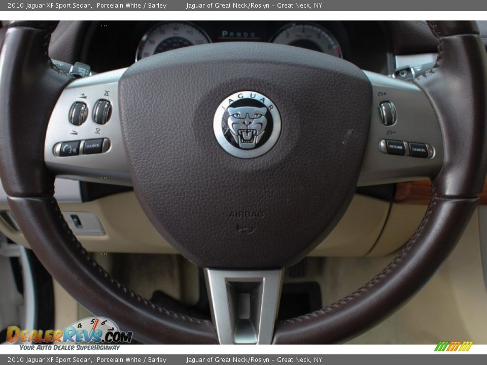 2010 Jaguar XF Sport Sedan Porcelain White / Barley Photo #26