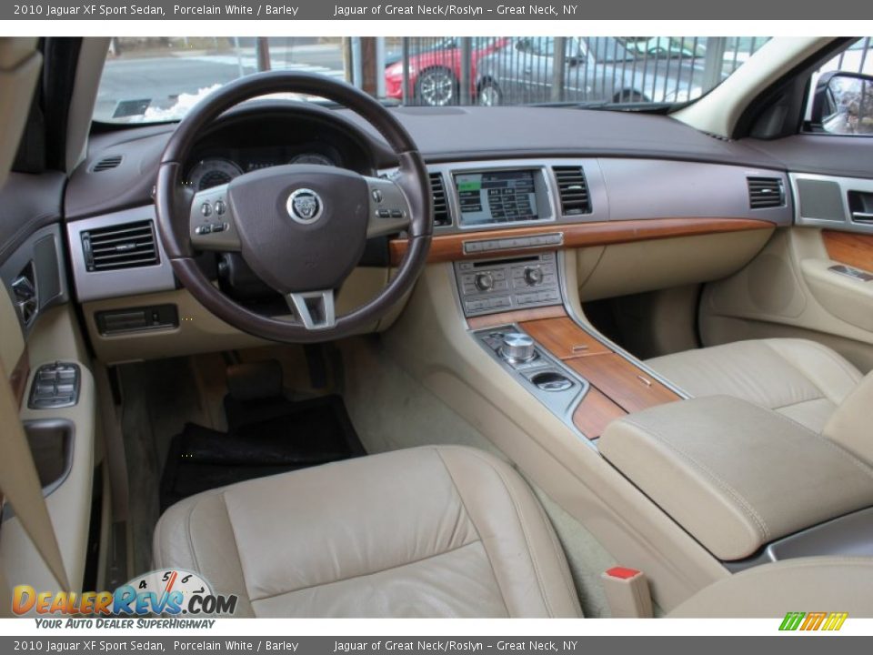 2010 Jaguar XF Sport Sedan Porcelain White / Barley Photo #27