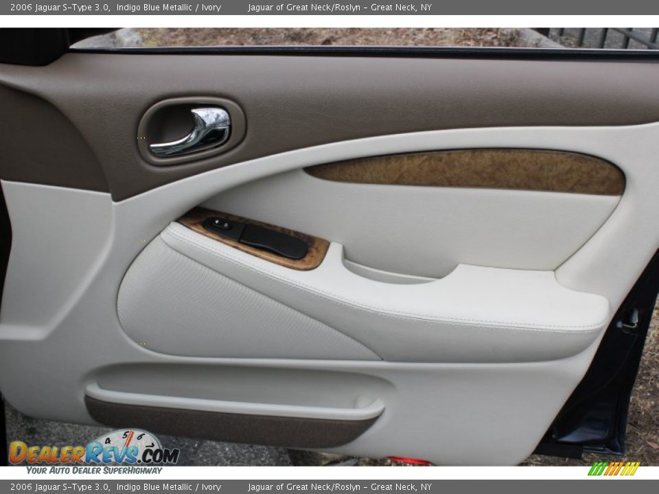 2006 Jaguar S-Type 3.0 Indigo Blue Metallic / Ivory Photo #9