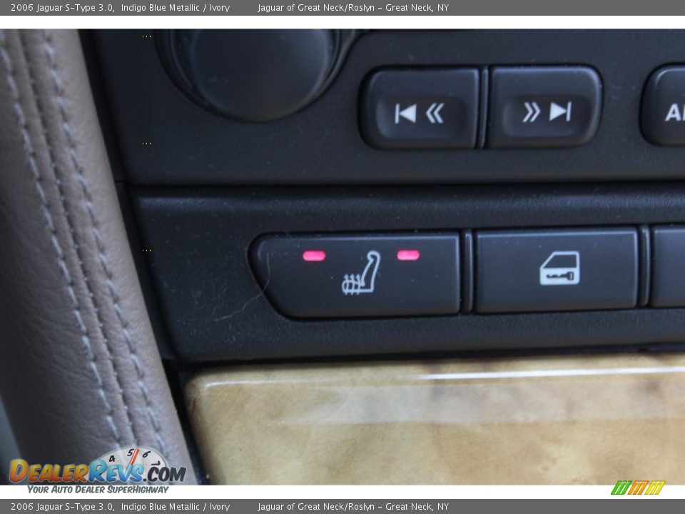 2006 Jaguar S-Type 3.0 Indigo Blue Metallic / Ivory Photo #21