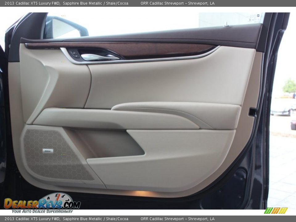 2013 Cadillac XTS Luxury FWD Sapphire Blue Metallic / Shale/Cocoa Photo #16
