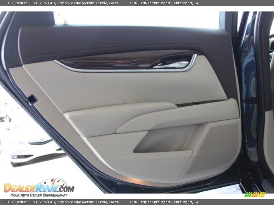 2013 Cadillac XTS Luxury FWD Sapphire Blue Metallic / Shale/Cocoa Photo #18