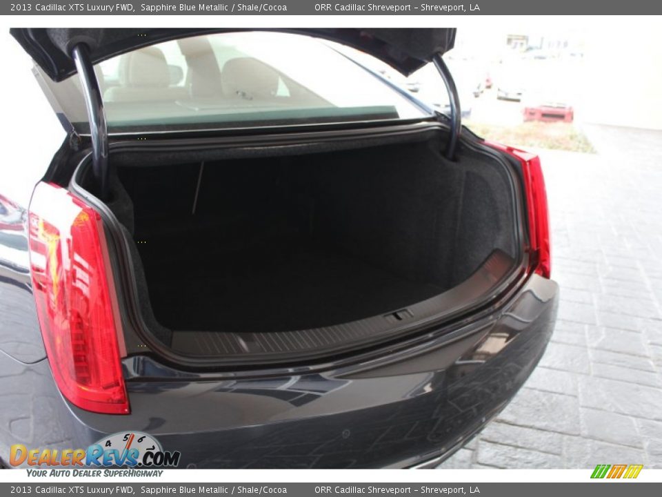 2013 Cadillac XTS Luxury FWD Sapphire Blue Metallic / Shale/Cocoa Photo #23