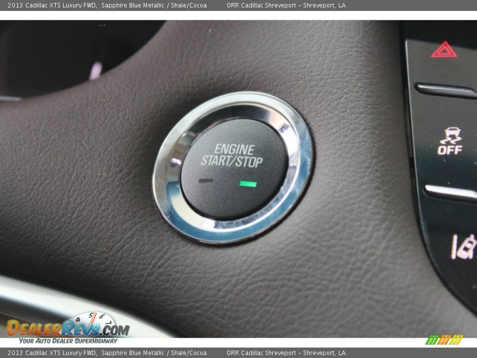 2013 Cadillac XTS Luxury FWD Sapphire Blue Metallic / Shale/Cocoa Photo #26