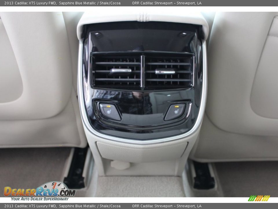2013 Cadillac XTS Luxury FWD Sapphire Blue Metallic / Shale/Cocoa Photo #27