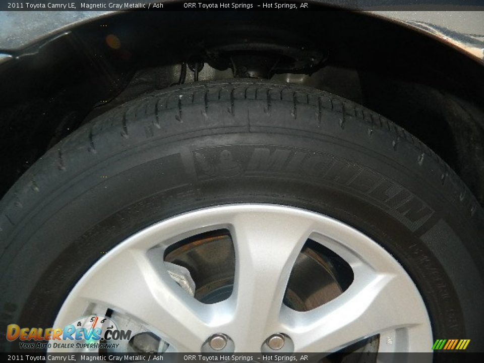 2011 Toyota Camry LE Magnetic Gray Metallic / Ash Photo #9