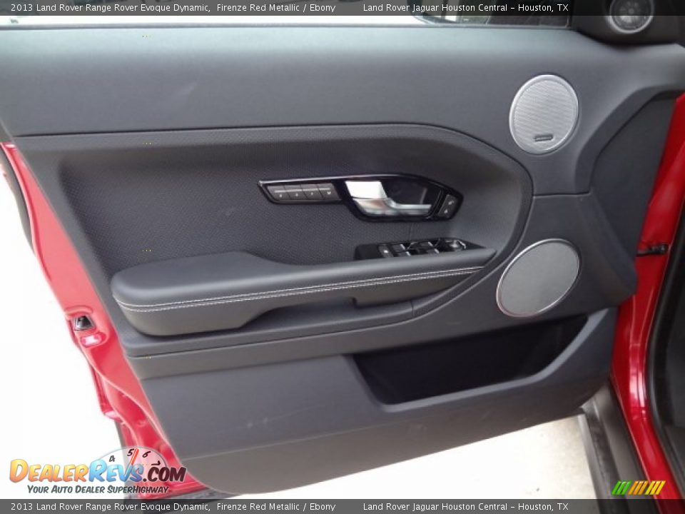 Door Panel of 2013 Land Rover Range Rover Evoque Dynamic Photo #16