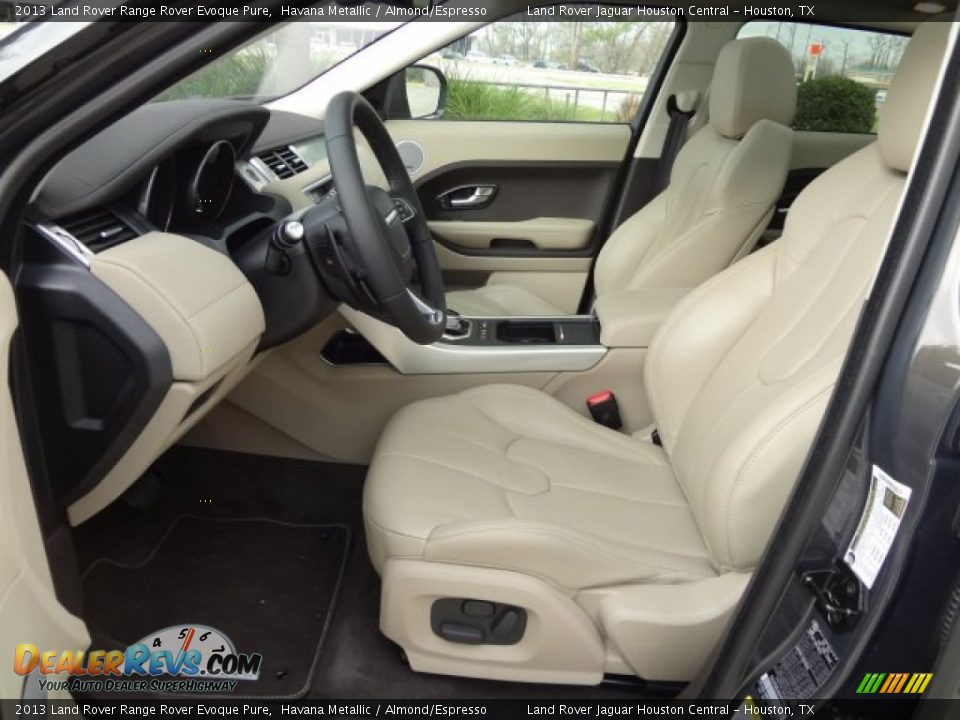 Almond/Espresso Interior - 2013 Land Rover Range Rover Evoque Pure Photo #2