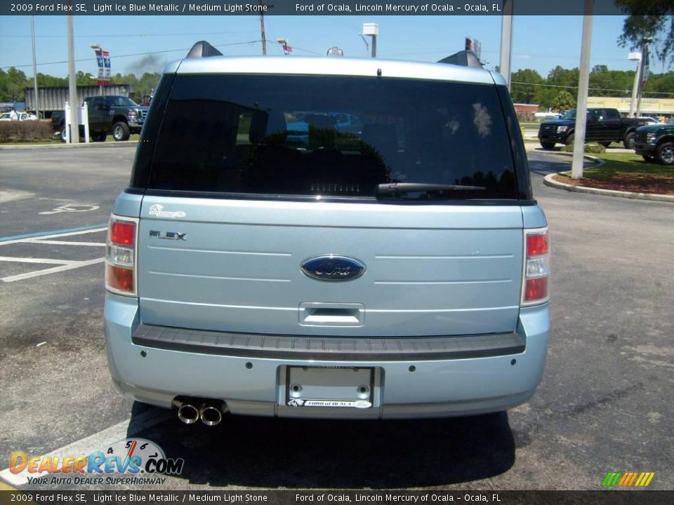 2009 Ford Flex SE Light Ice Blue Metallic / Medium Light Stone Photo #4