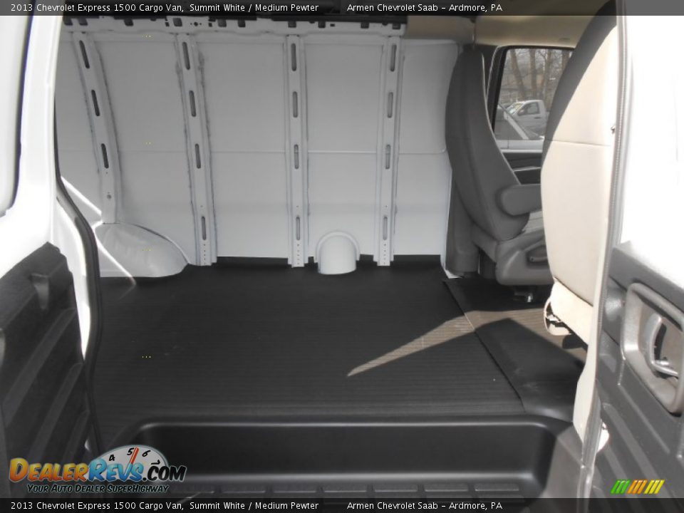 2013 Chevrolet Express 1500 Cargo Van Summit White / Medium Pewter Photo #8