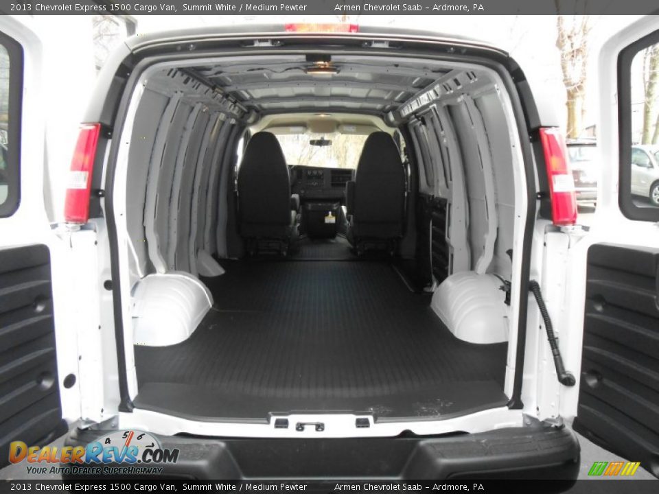 2013 Chevrolet Express 1500 Cargo Van Summit White / Medium Pewter Photo #9
