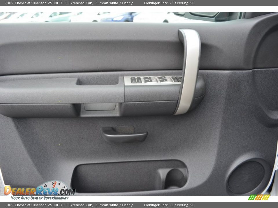 2009 Chevrolet Silverado 2500HD LT Extended Cab Summit White / Ebony Photo #8