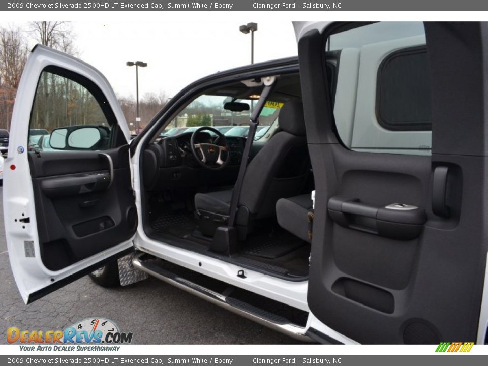 2009 Chevrolet Silverado 2500HD LT Extended Cab Summit White / Ebony Photo #13