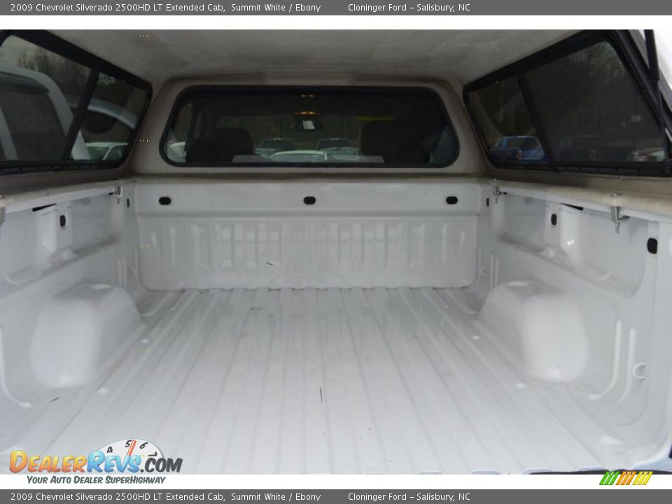 2009 Chevrolet Silverado 2500HD LT Extended Cab Summit White / Ebony Photo #19