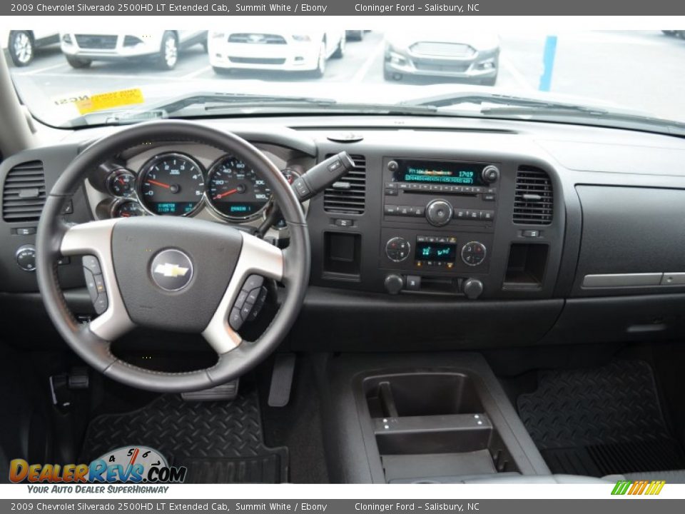 2009 Chevrolet Silverado 2500HD LT Extended Cab Summit White / Ebony Photo #22