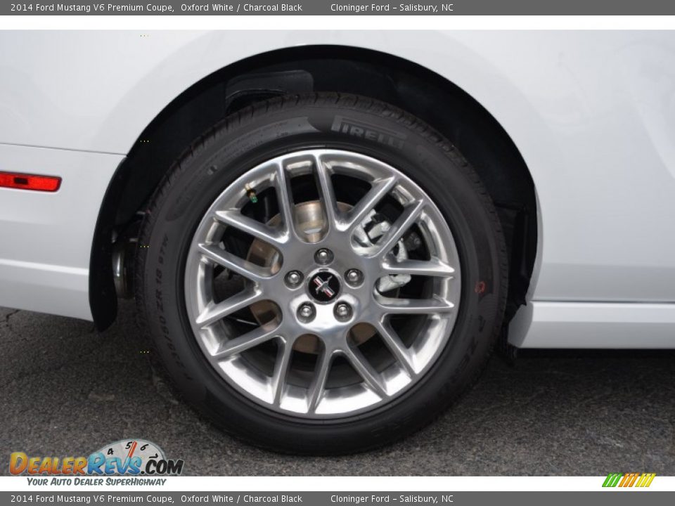 2014 Ford Mustang V6 Premium Coupe Wheel Photo #17