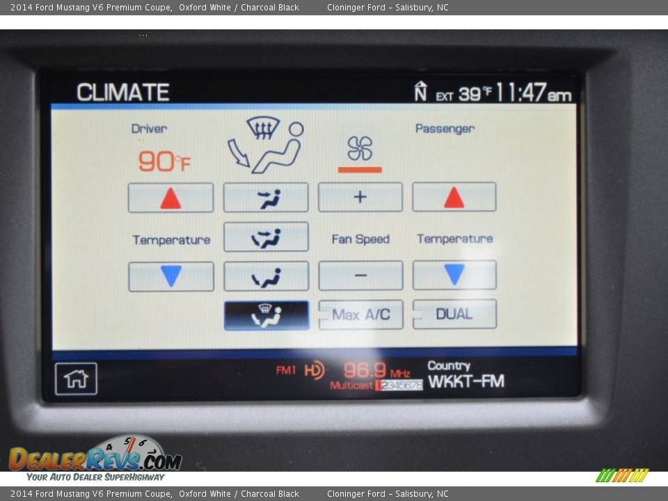 Controls of 2014 Ford Mustang V6 Premium Coupe Photo #24