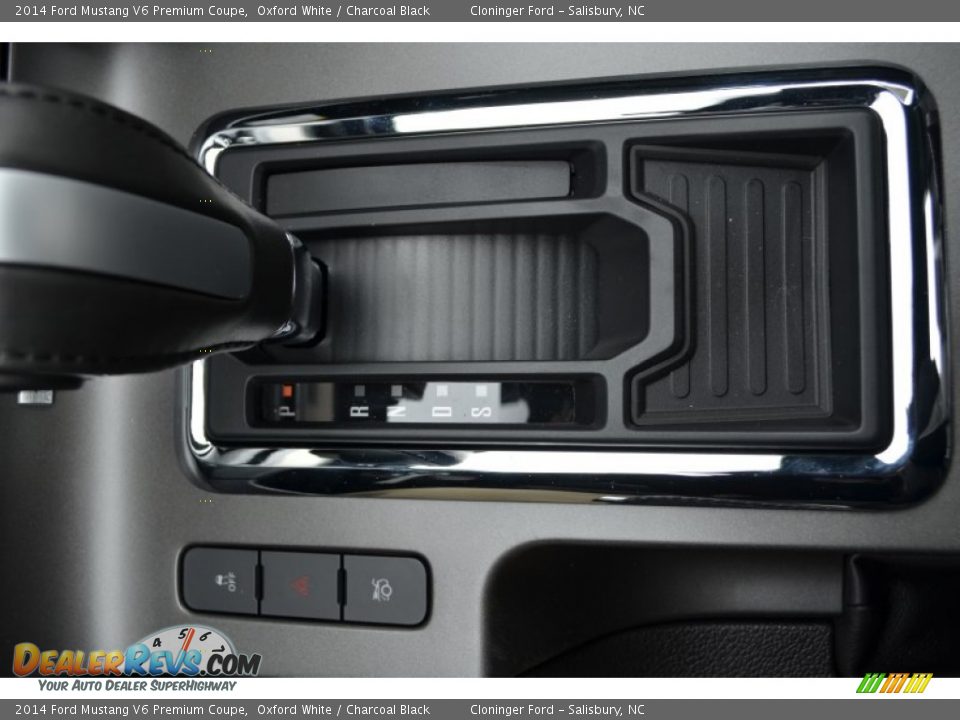 2014 Ford Mustang V6 Premium Coupe Shifter Photo #30