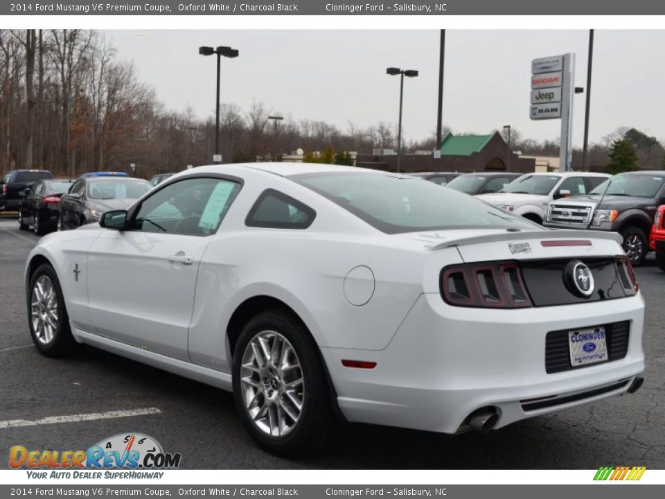 2014 Ford Mustang V6 Premium Coupe Oxford White / Charcoal Black Photo #34
