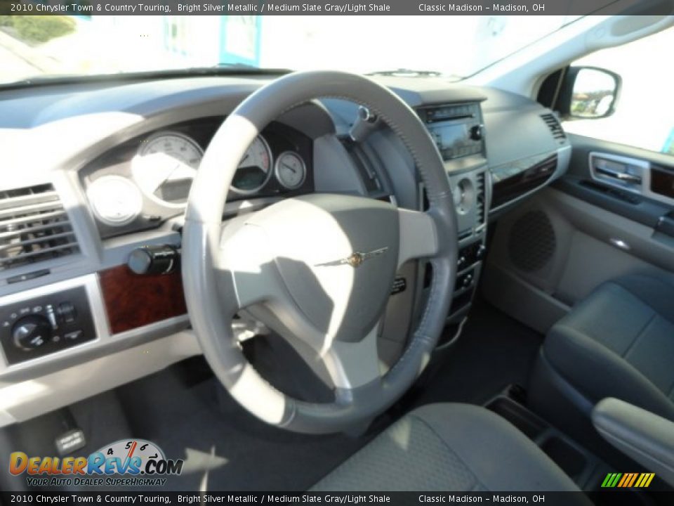 2010 Chrysler Town & Country Touring Bright Silver Metallic / Medium Slate Gray/Light Shale Photo #7