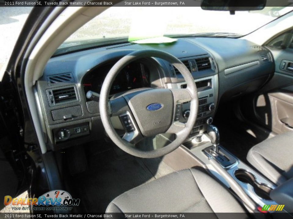 2011 Ford Fusion SE Tuxedo Black Metallic / Charcoal Black Photo #8