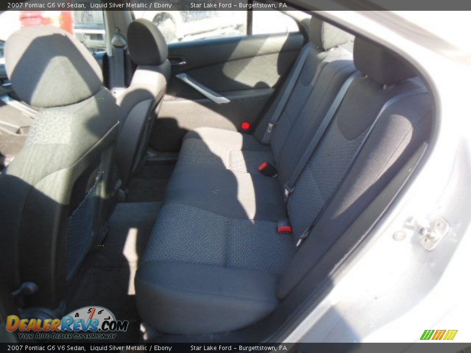 2007 Pontiac G6 V6 Sedan Liquid Silver Metallic / Ebony Photo #10