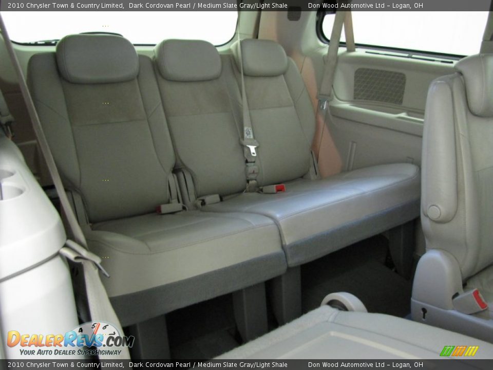 2010 Chrysler Town & Country Limited Dark Cordovan Pearl / Medium Slate Gray/Light Shale Photo #13