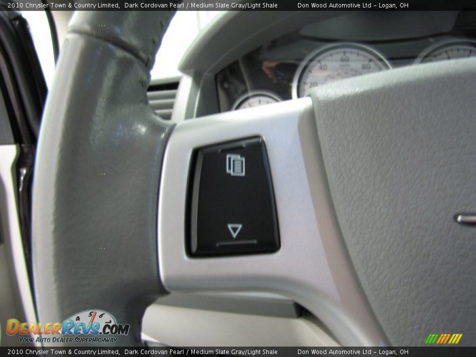 2010 Chrysler Town & Country Limited Dark Cordovan Pearl / Medium Slate Gray/Light Shale Photo #20