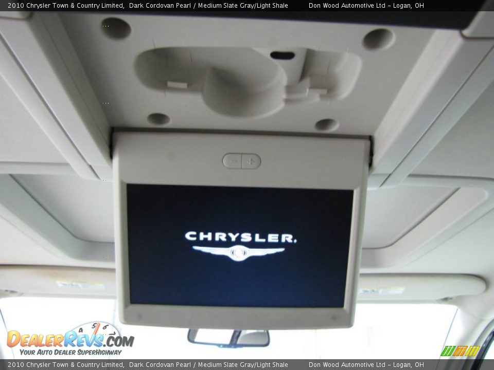 2010 Chrysler Town & Country Limited Dark Cordovan Pearl / Medium Slate Gray/Light Shale Photo #29