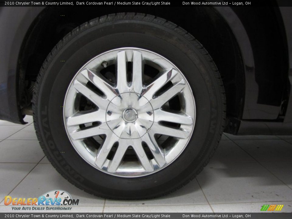 2010 Chrysler Town & Country Limited Dark Cordovan Pearl / Medium Slate Gray/Light Shale Photo #34