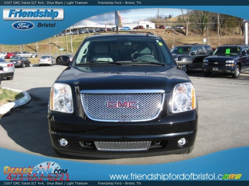 2007 GMC Yukon SLT 4x4 Onyx Black / Light Titanium Photo #4