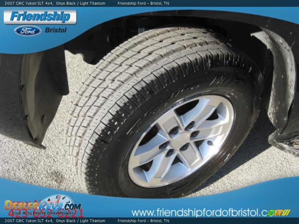 2007 GMC Yukon SLT 4x4 Onyx Black / Light Titanium Photo #9