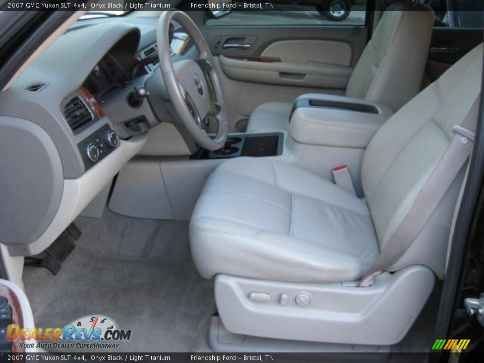 2007 GMC Yukon SLT 4x4 Onyx Black / Light Titanium Photo #11
