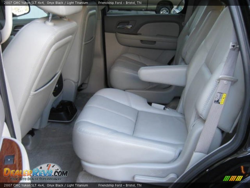 2007 GMC Yukon SLT 4x4 Onyx Black / Light Titanium Photo #14