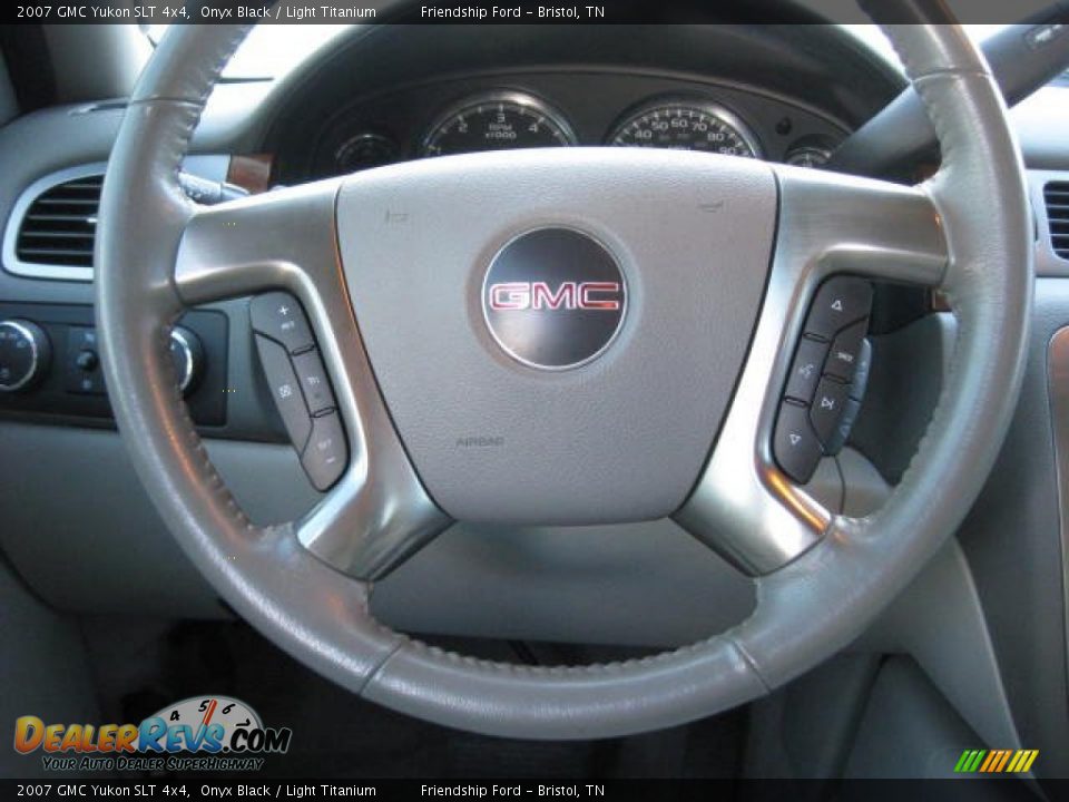 2007 GMC Yukon SLT 4x4 Onyx Black / Light Titanium Photo #24