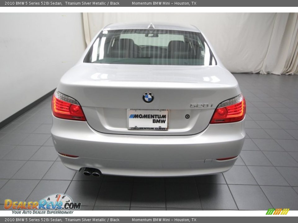 2010 BMW 5 Series 528i Sedan Titanium Silver Metallic / Black Photo #12