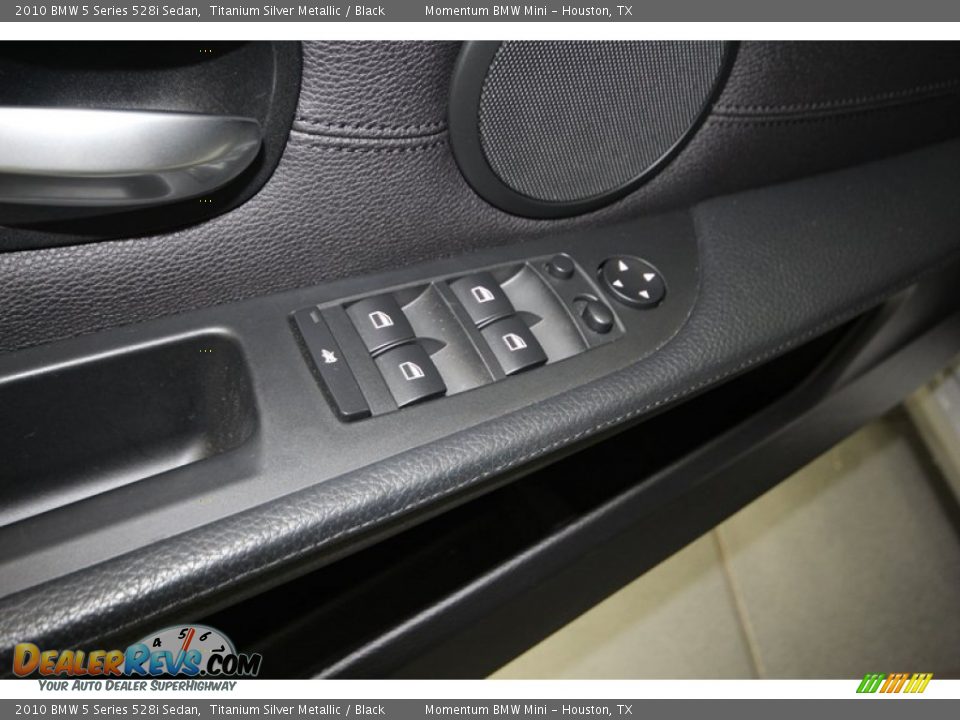2010 BMW 5 Series 528i Sedan Titanium Silver Metallic / Black Photo #16