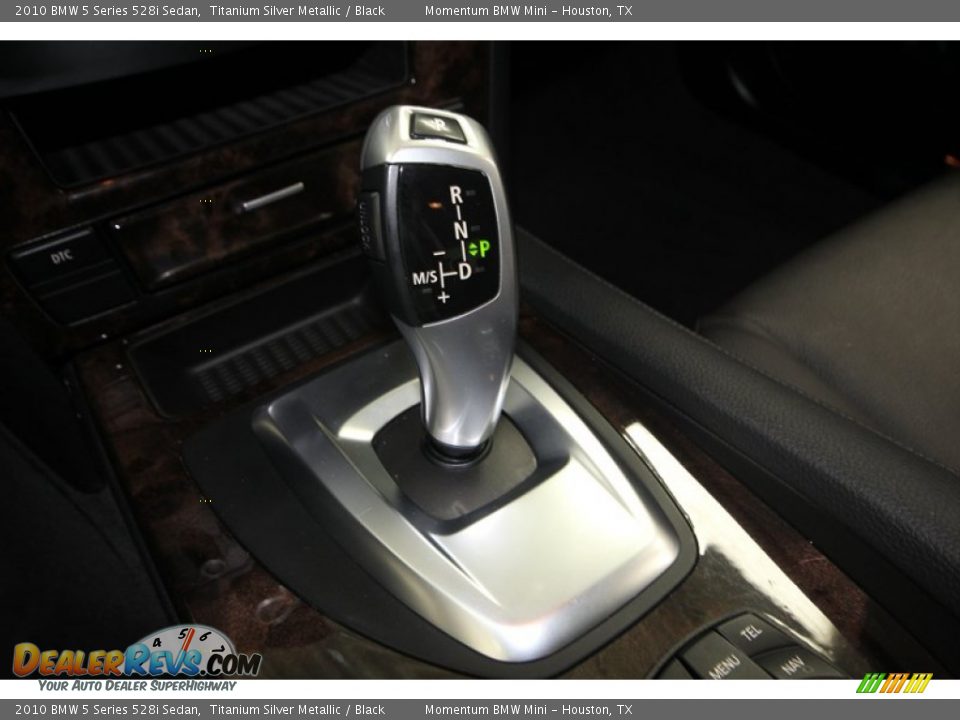 2010 BMW 5 Series 528i Sedan Shifter Photo #22