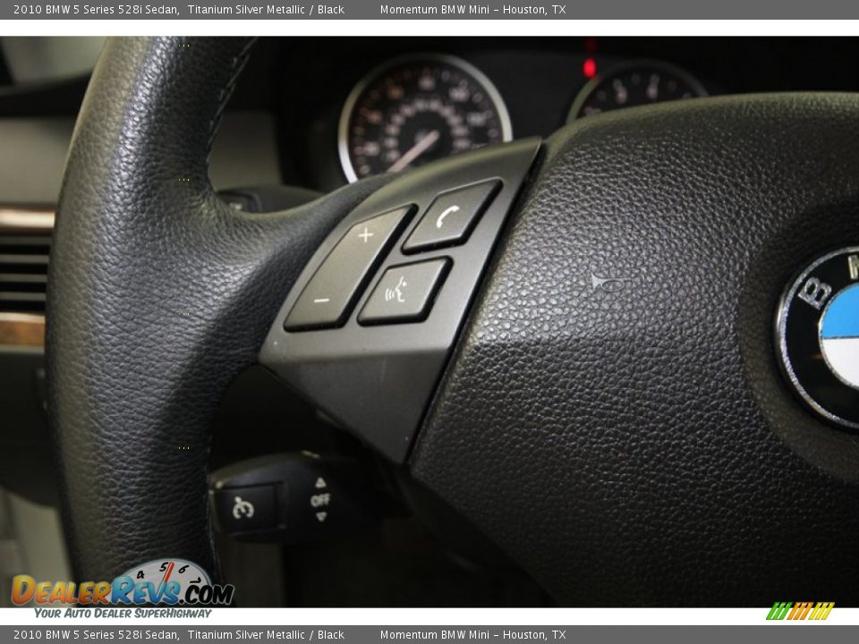 2010 BMW 5 Series 528i Sedan Titanium Silver Metallic / Black Photo #28