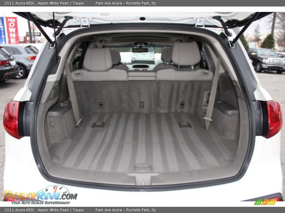 2011 Acura MDX Aspen White Pearl / Taupe Photo #21
