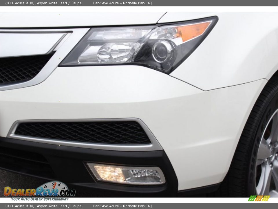 2011 Acura MDX Aspen White Pearl / Taupe Photo #30