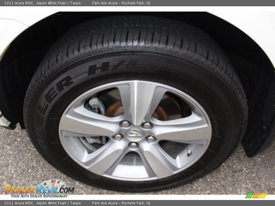 2011 Acura MDX Aspen White Pearl / Taupe Photo #32
