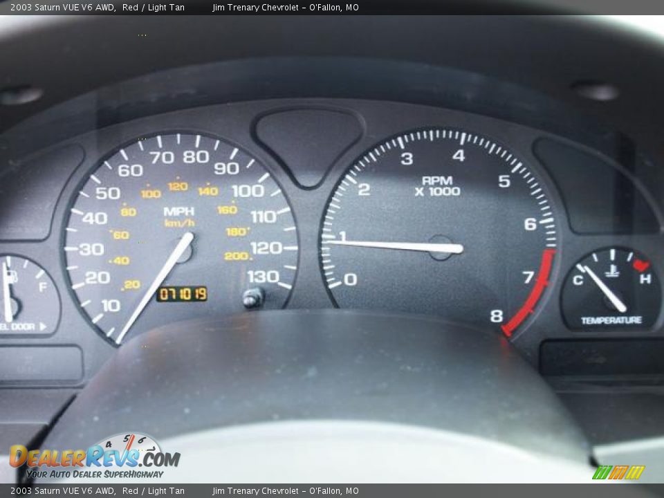 2003 Saturn VUE V6 AWD Red / Light Tan Photo #14