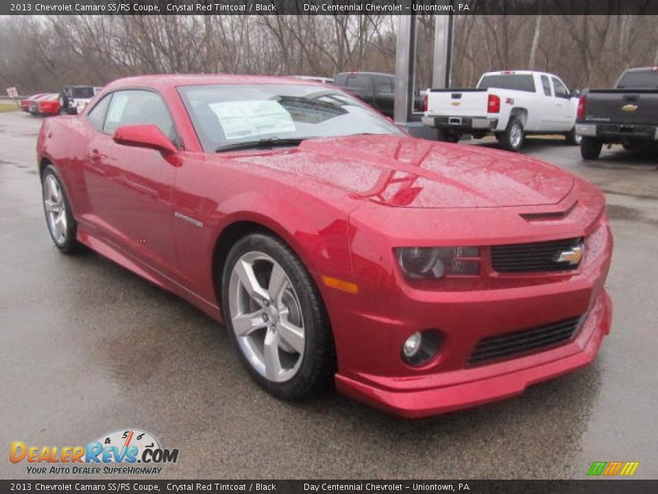 Front 3/4 View of 2013 Chevrolet Camaro SS/RS Coupe Photo #9