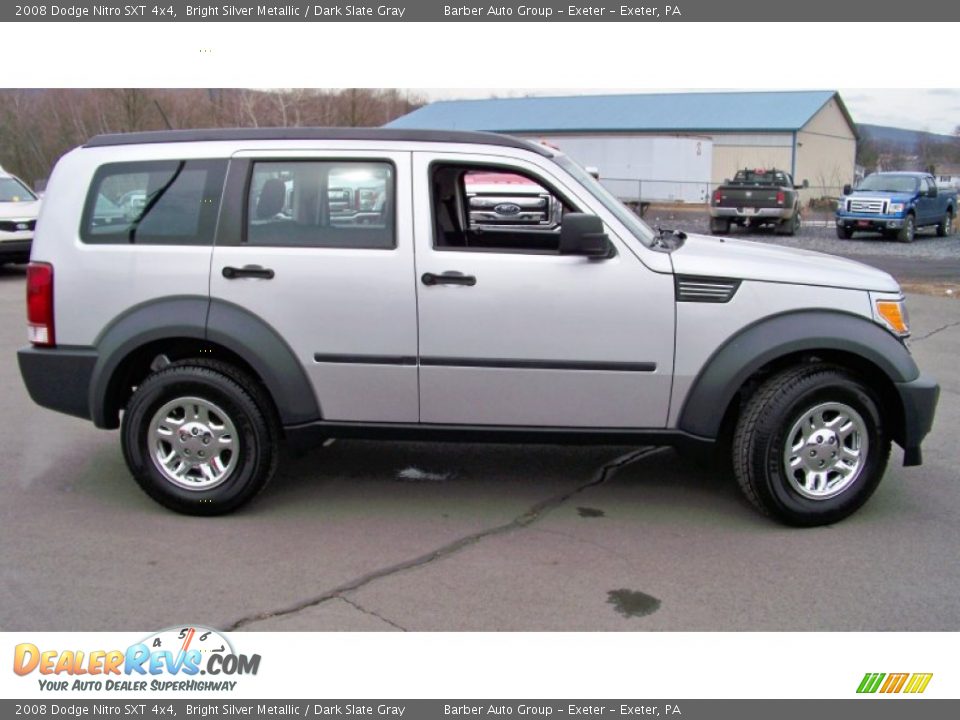 2008 Dodge Nitro SXT 4x4 Bright Silver Metallic / Dark Slate Gray Photo #4