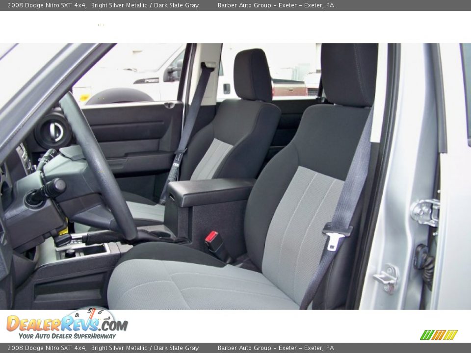 2008 Dodge Nitro SXT 4x4 Bright Silver Metallic / Dark Slate Gray Photo #12
