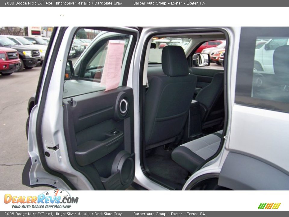 2008 Dodge Nitro SXT 4x4 Bright Silver Metallic / Dark Slate Gray Photo #14
