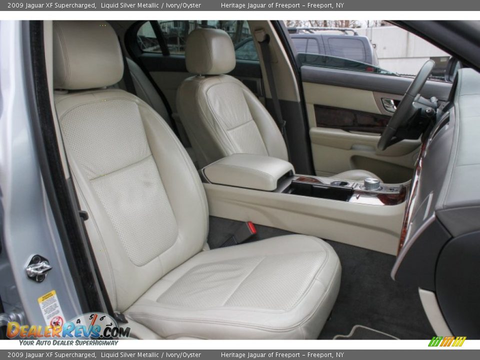 Front Seat of 2009 Jaguar XF Supercharged Photo #10