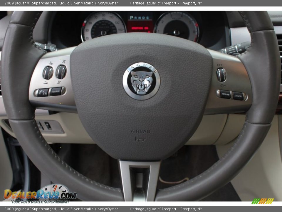 2009 Jaguar XF Supercharged Liquid Silver Metallic / Ivory/Oyster Photo #27