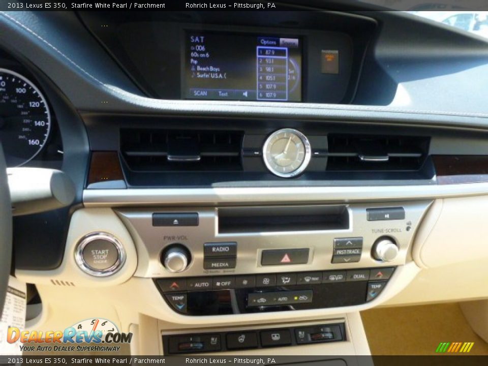 Controls of 2013 Lexus ES 350 Photo #18